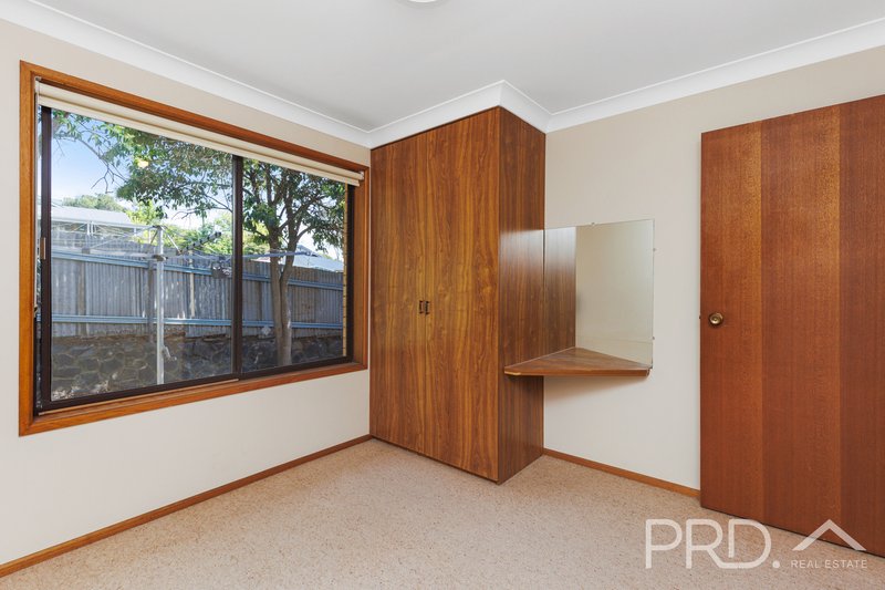 Photo - 3/9 Anderson Place, Tumut NSW 2720 - Image 8