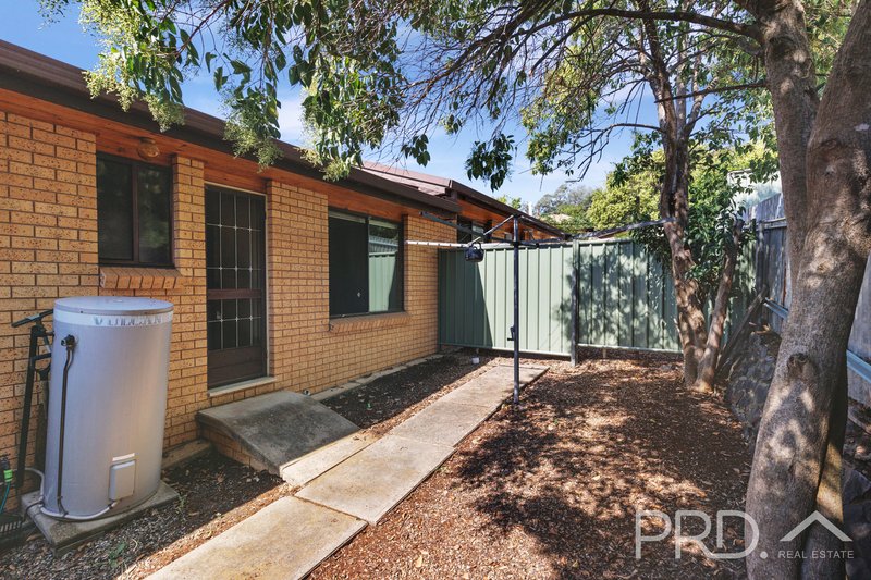 Photo - 3/9 Anderson Place, Tumut NSW 2720 - Image 9