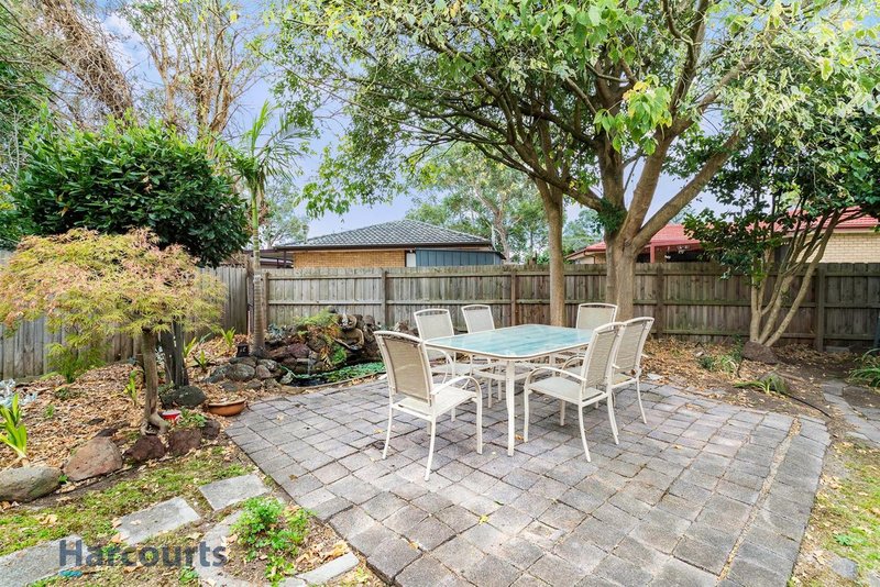 Photo - 39 Annandale Crescent, Glen Waverley VIC 3150 - Image 9