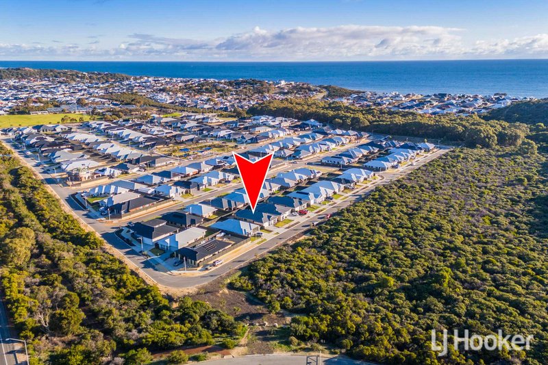 Photo - 39 Arrowsmith Avenue, Dawesville WA 6211 - Image 2