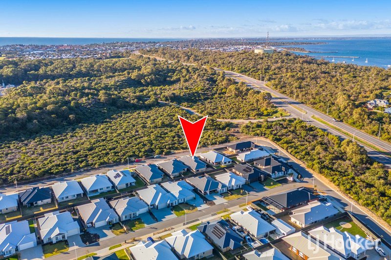 Photo - 39 Arrowsmith Avenue, Dawesville WA 6211 - Image 3