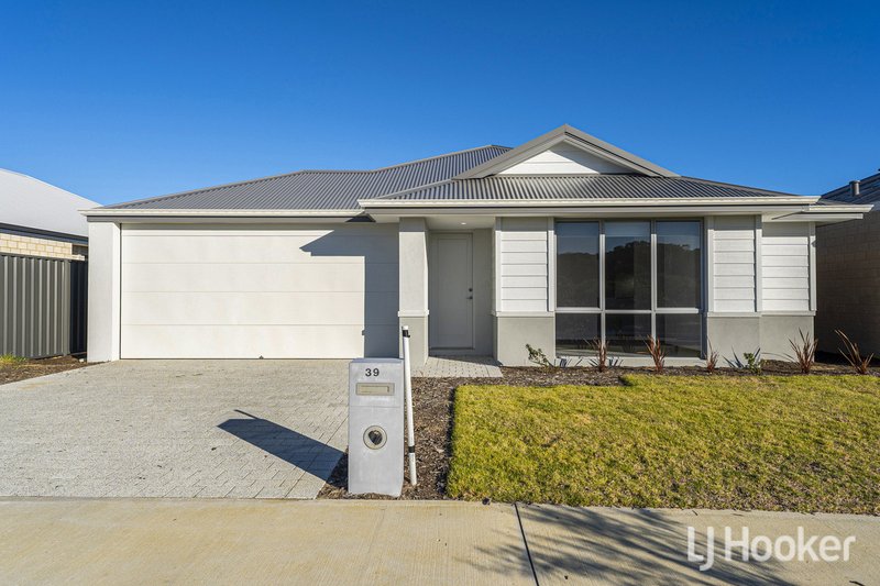 Photo - 39 Arrowsmith Avenue, Dawesville WA 6211 - Image 6