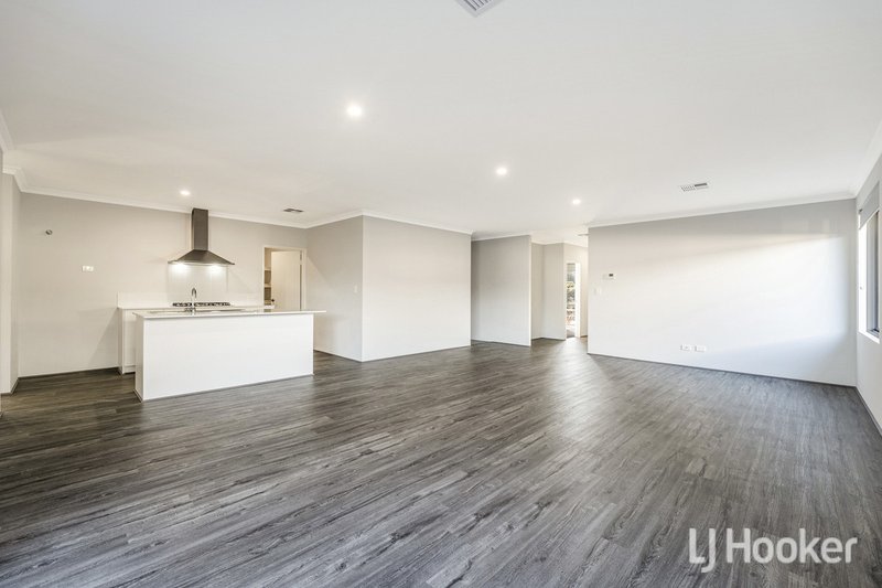 Photo - 39 Arrowsmith Avenue, Dawesville WA 6211 - Image 7
