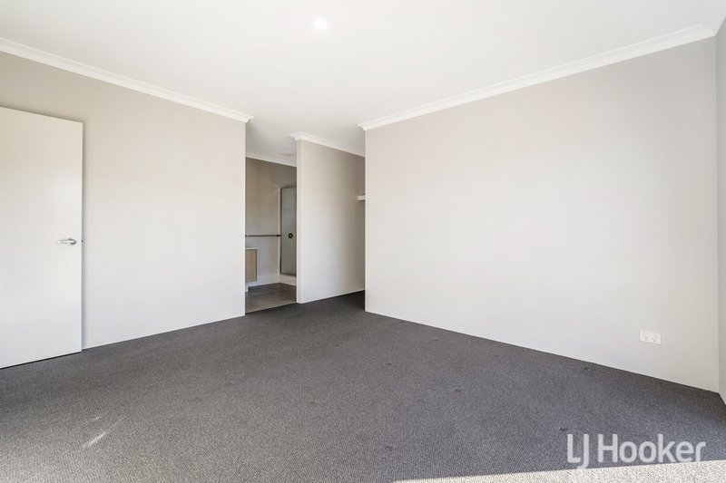 Photo - 39 Arrowsmith Avenue, Dawesville WA 6211 - Image 17