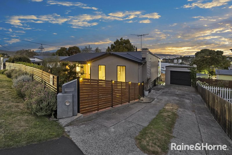 Photo - 39 Ashbolt Crescent, Lutana TAS 7009 - Image 13
