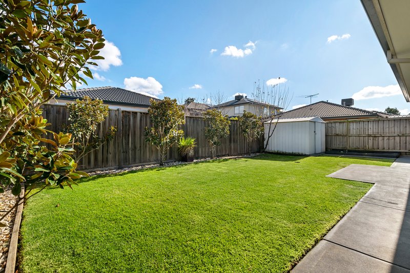 Photo - 39 Atarhi Parade, Lalor VIC 3075 - Image 9