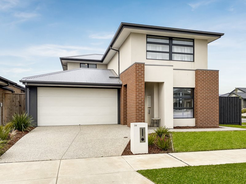 39 Atherton Avenue, Officer South VIC 3809