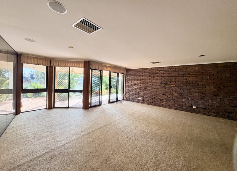 Photo - 39 Australia Court, Newport QLD 4020 - Image 8