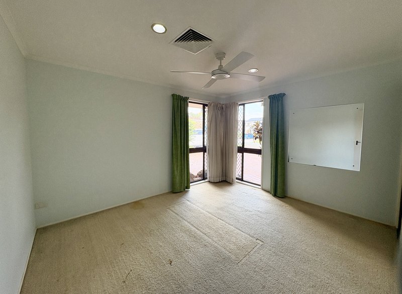 Photo - 39 Australia Court, Newport QLD 4020 - Image 14