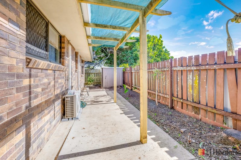 Photo - 3/9 Avenell Street, Avenell Heights QLD 4670 - Image 11