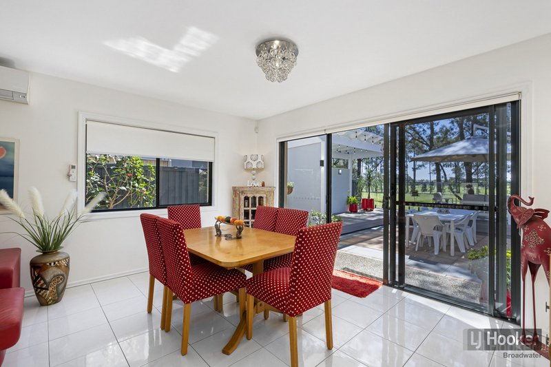 Photo - 39 Ballybunyon Crescent, Hope Island QLD 4212 - Image 6