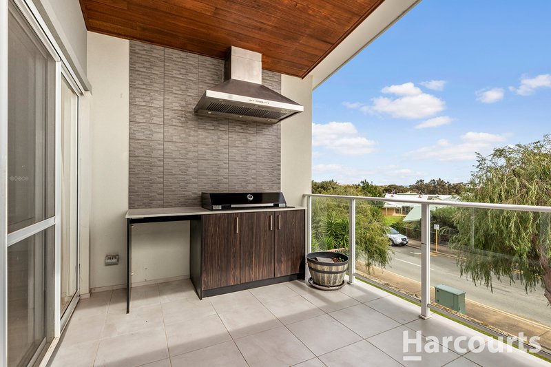 Photo - 39 Baloo Crescent, Wannanup WA 6210 - Image 9