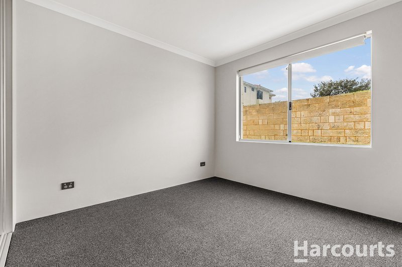 Photo - 39 Baloo Crescent, Wannanup WA 6210 - Image 16