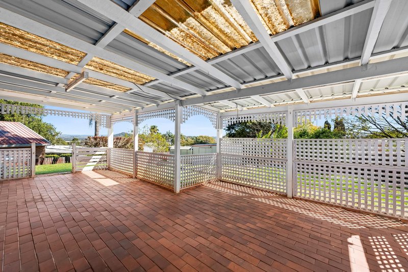 Photo - 39 Banksia Street, Newtown QLD 4350 - Image 3