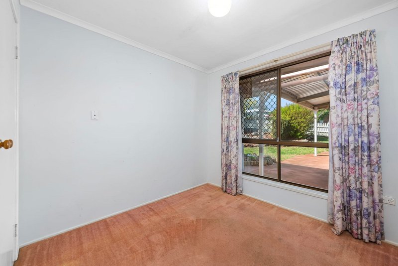 Photo - 39 Banksia Street, Newtown QLD 4350 - Image 7