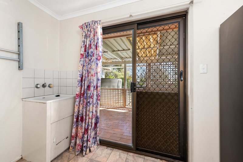 Photo - 39 Banksia Street, Newtown QLD 4350 - Image 12