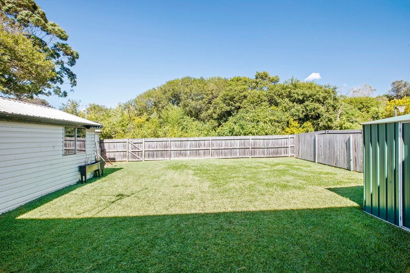 Photo - 39 Baringa Avenue, Seaforth NSW 2092 - Image 3