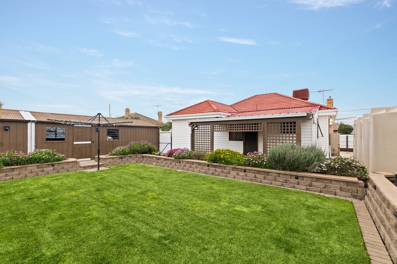 Photo - 39 Beauford Street, Huntingdale VIC 3166 - Image 9