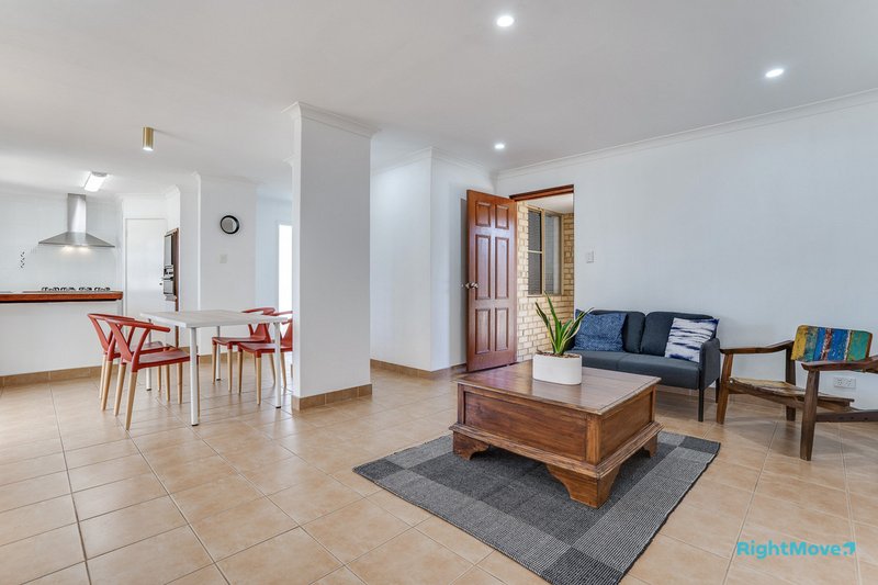 Photo - 3/9 Bedale Street, Dianella WA 6059 - Image 3