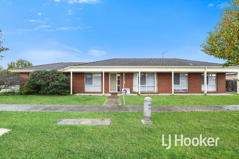 39 Bellbrae Crescent, Cranbourne West VIC 3977