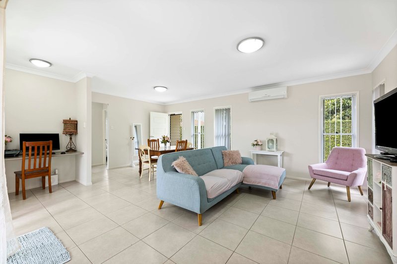 Photo - 3/9 Berry Street, Wilsonton QLD 4350 - Image 2