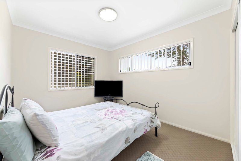 Photo - 3/9 Berry Street, Wilsonton QLD 4350 - Image 8