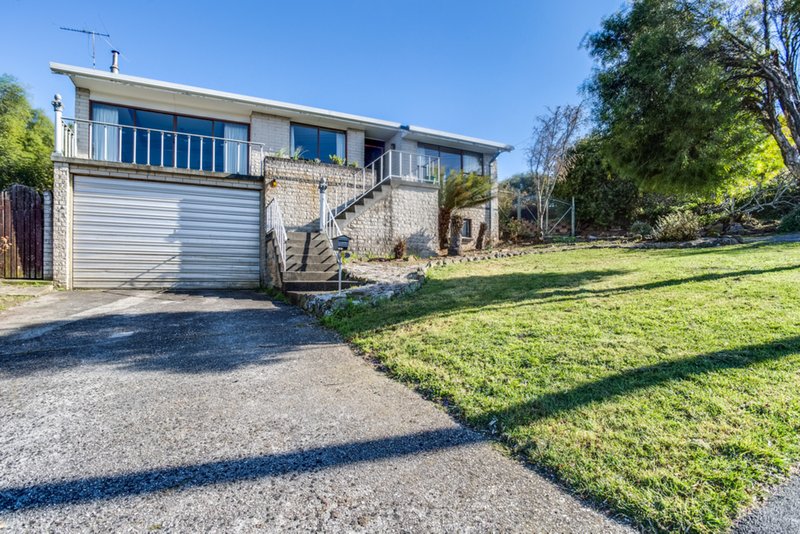 39 Bill Grove, Mowbray TAS 7248