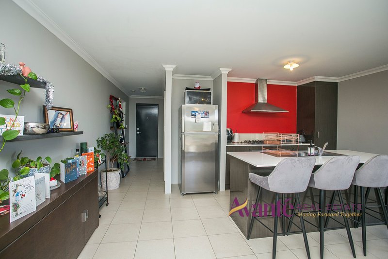 Photo - 39 Birch Rd , Aubin Grove WA 6164 - Image 12