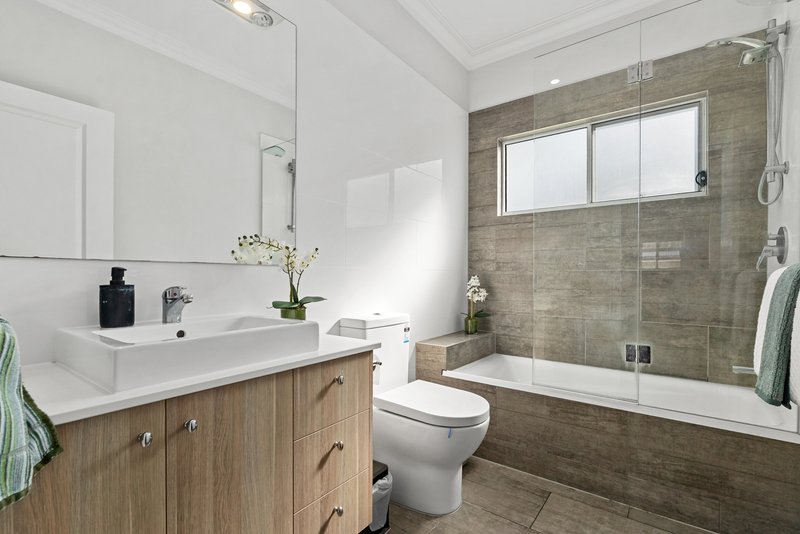 Photo - 3/9 Blackfriars Drive, Carina QLD 4152 - Image 16