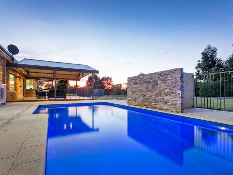 39 Bodeman Road, Wandi WA 6167