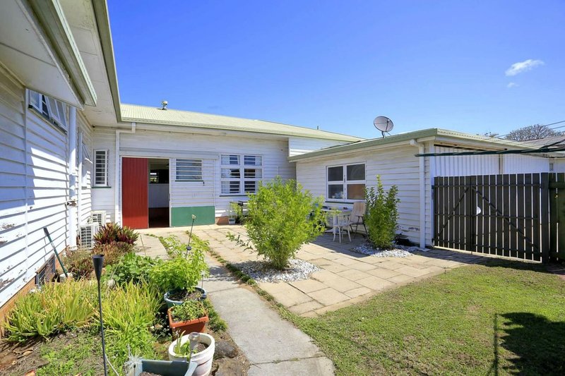 Photo - 39 Branyan Street, Bundaberg West QLD 4670 - Image 23