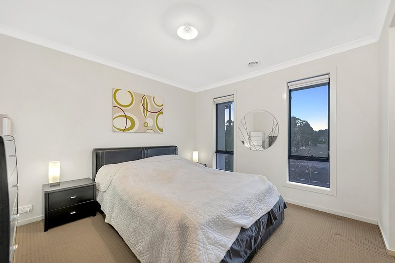 Photo - 39 Breadalbane Avenue, Mernda VIC 3754 - Image 7