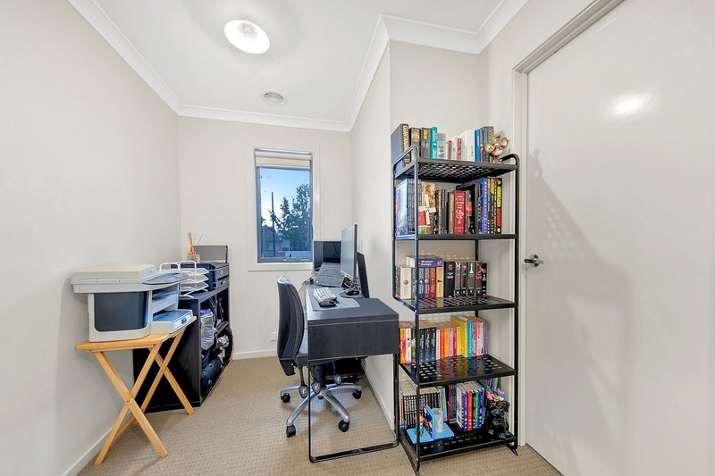 Photo - 39 Breadalbane Avenue, Mernda VIC 3754 - Image 9