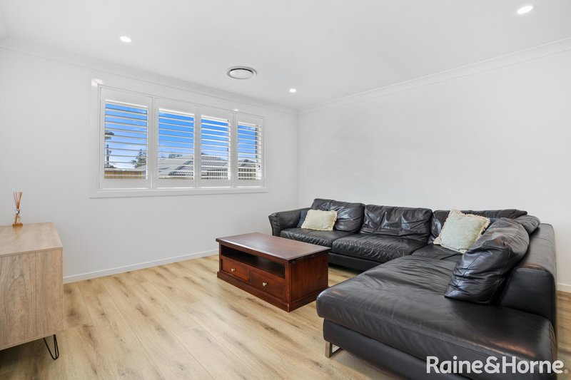 Photo - 39 Broadacre Street, Austral NSW 2179 - Image 5