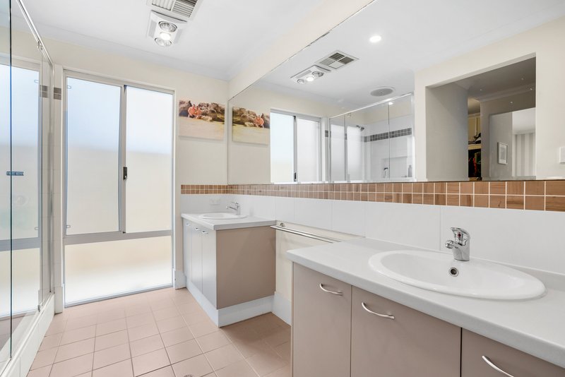 Photo - 39 Broulee Lane, Secret Harbour WA 6173 - Image 15