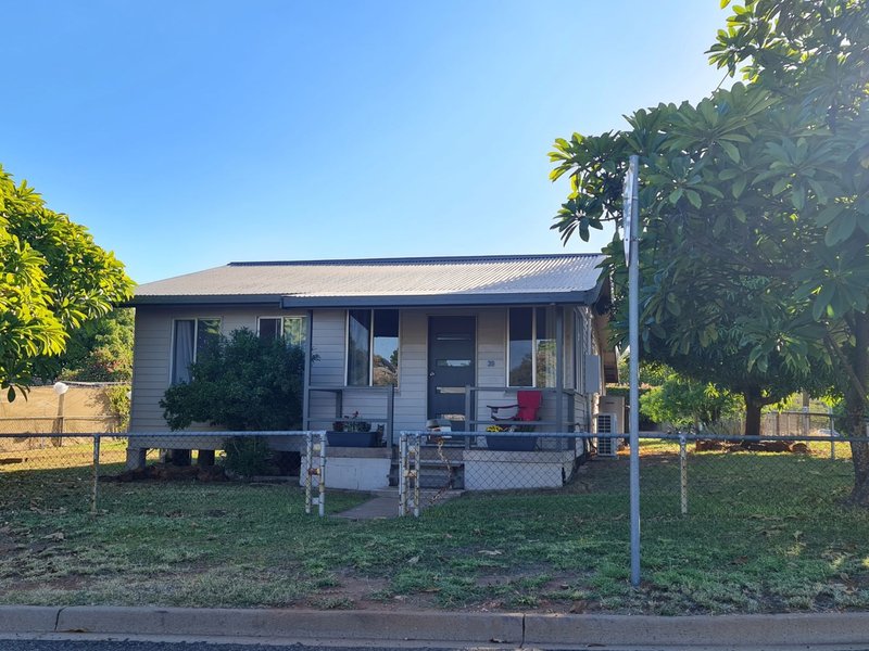 Photo - 39 Buckley Avenue, Mount Isa QLD 4825 - Image