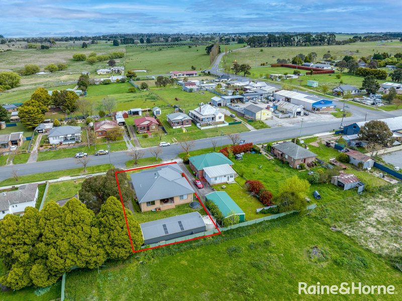 Photo - 39 Bunnaby Street, Taralga NSW 2580 - Image 21