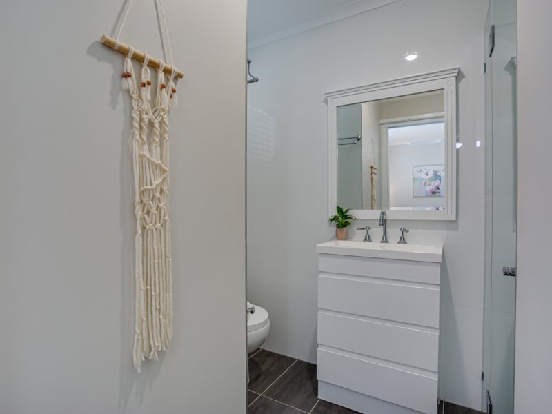 Photo - 39 Bushmead Street, Nerang QLD 4211 - Image 14