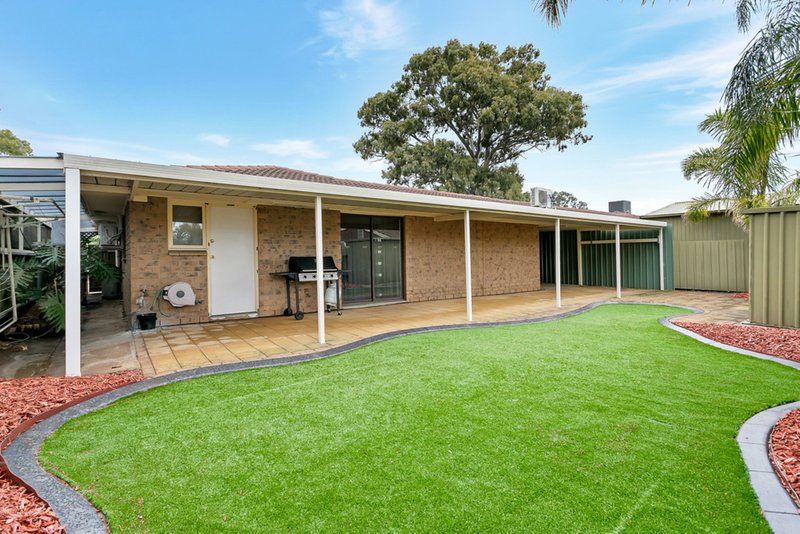 Photo - 39 Byron Avenue, Clovelly Park SA 5042 - Image 11