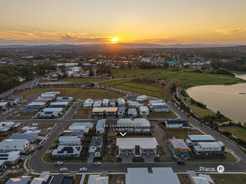Photo - 39 Cambridge Circuit, Lawnton QLD 4501 - Image 23