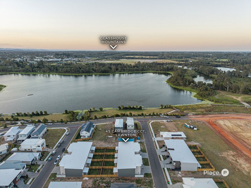Photo - 39 Cambridge Circuit, Lawnton QLD 4501 - Image 28