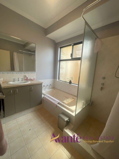 Photo - 39 Canary Drive, Hammond Park WA 6164 - Image 8