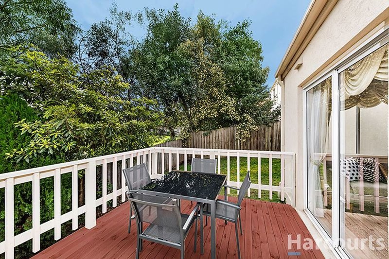 Photo - 39 Candlebark Lane, Nunawading VIC 3131 - Image 9