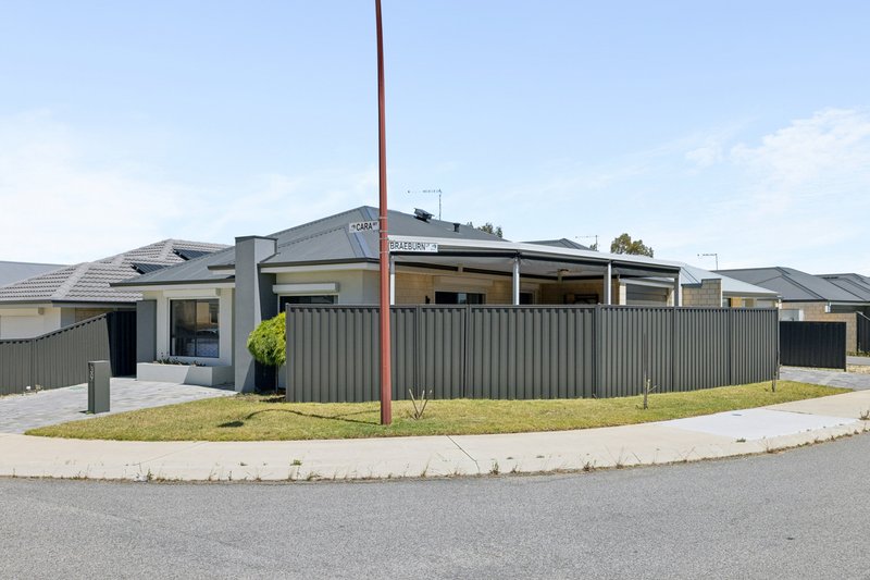 Photo - 39 Cara Way, Wattle Grove WA 6107 - Image 34