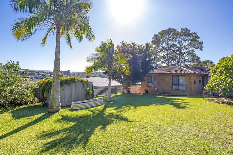 Photo - 39 Carawa Street, Wangi Wangi NSW 2267 - Image 2
