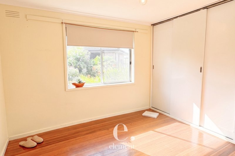 Photo - 39 Carmarthen Drive, Corio VIC 3214 - Image 5