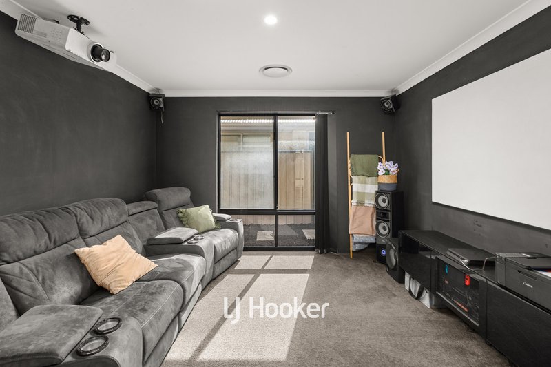 Photo - 39 Carnelian Avenue, Australind WA 6233 - Image 9