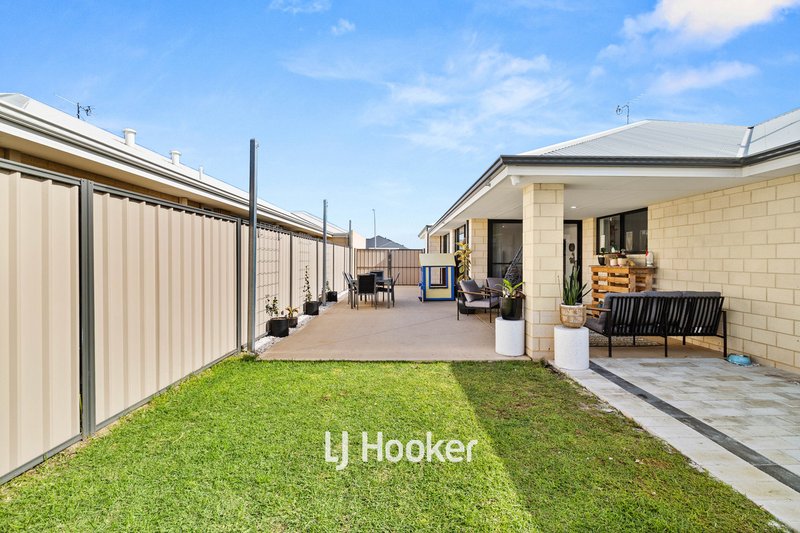 Photo - 39 Carnelian Avenue, Australind WA 6233 - Image 19