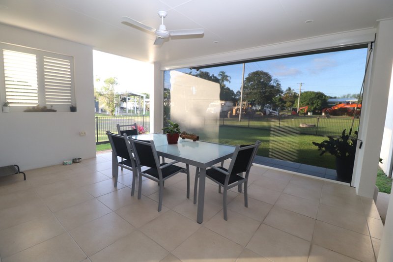 Photo - 39 Carr Crescent, Lucinda QLD 4850 - Image 4