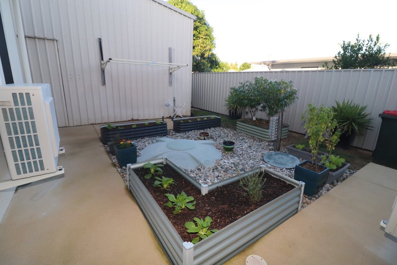 Photo - 39 Carr Crescent, Lucinda QLD 4850 - Image 21